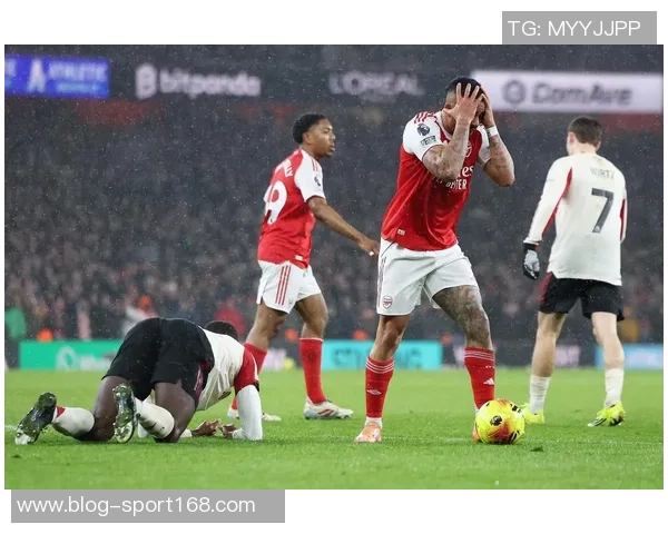 城车与阿森纳战平利物浦趁机扩大领先优势至六分